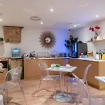 Hotel Acadia - Astotel