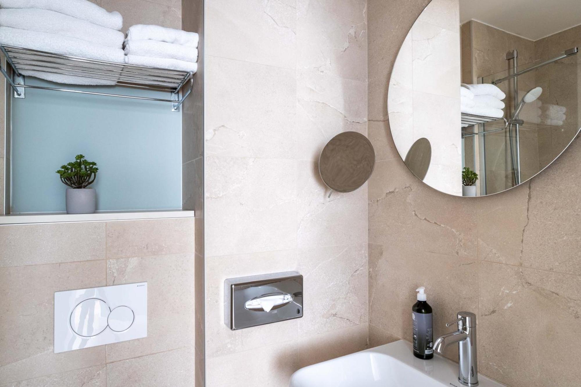 Hotel Acadia - Astotel Paris